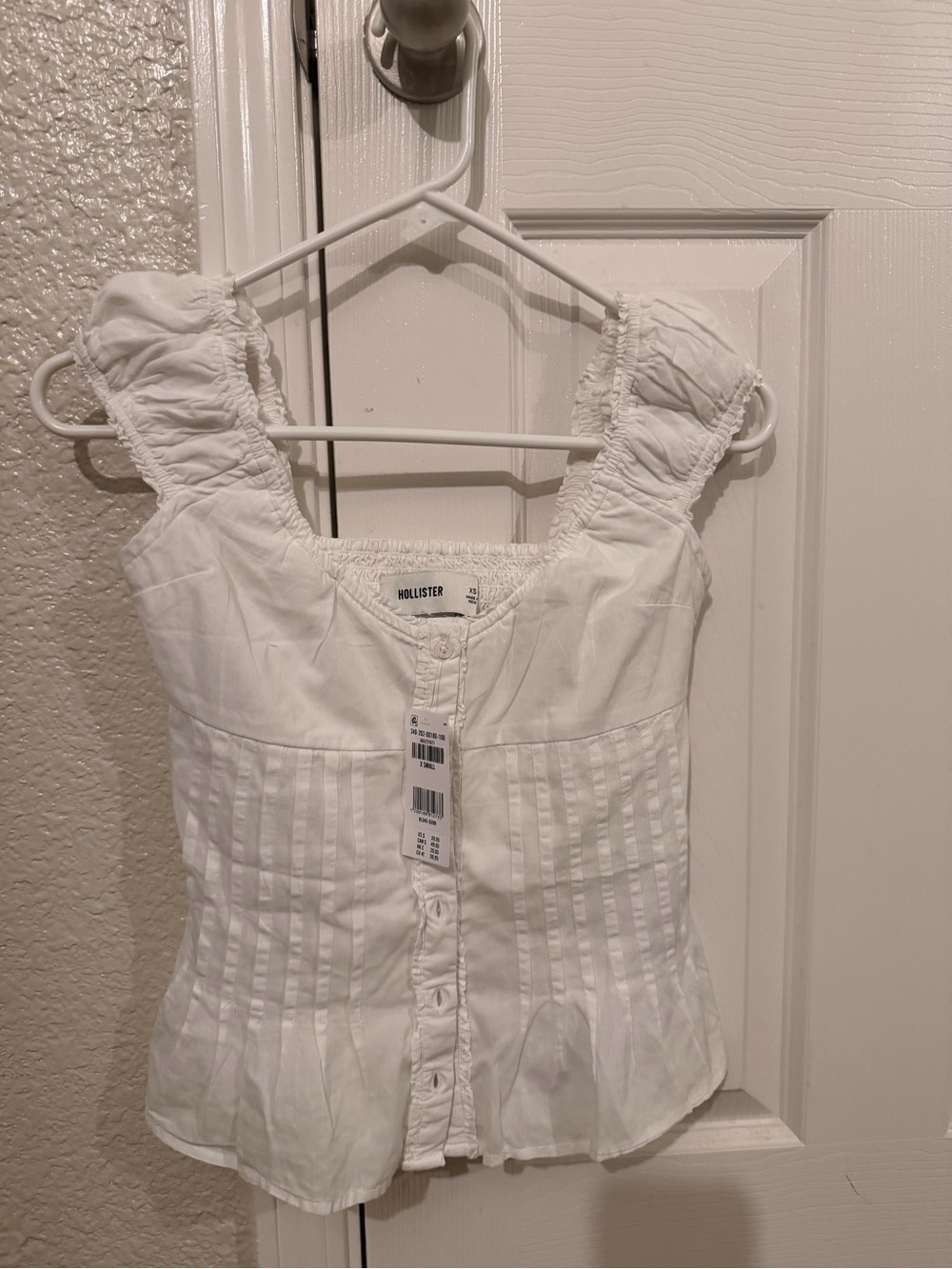 Brand new with tags Hollister White Ruffled Strap Button-Front Camisole